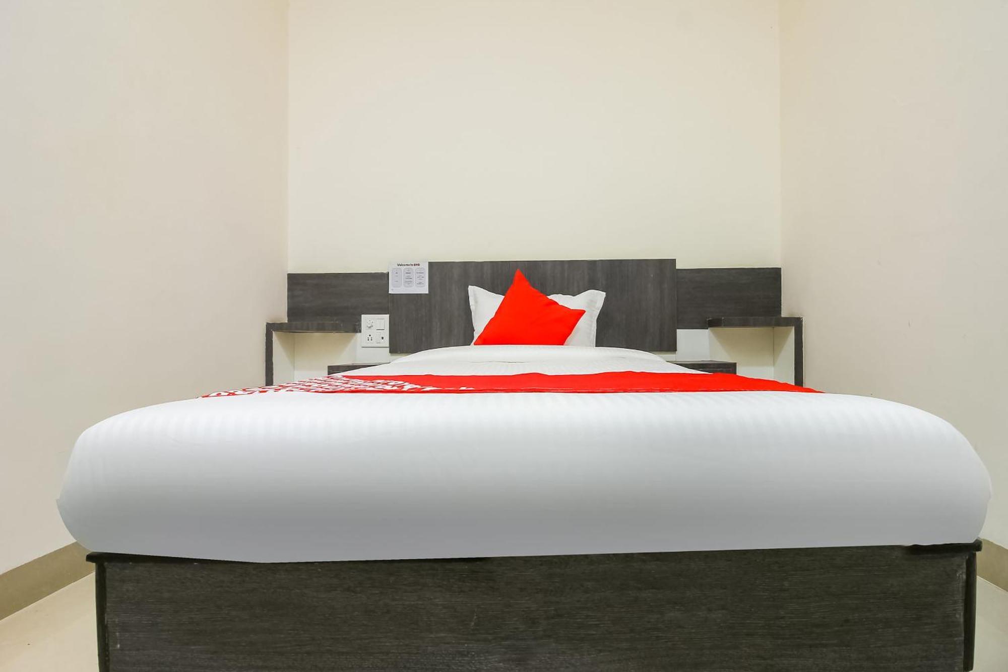 Hotel O Unique Inn Dhule Dış mekan fotoğraf