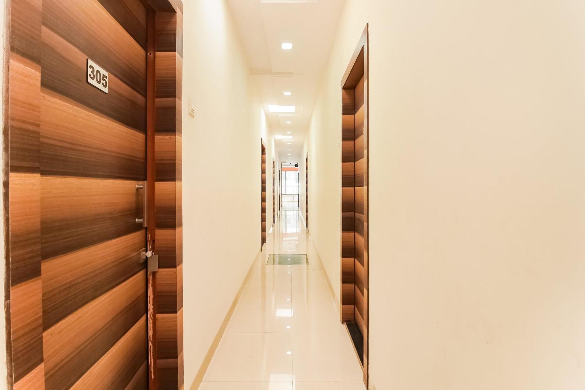 Hotel O Unique Inn Dhule Dış mekan fotoğraf